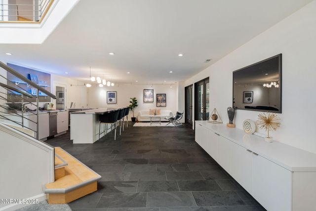 2535 W Lake Ridge Shores, Reno, NV 89519