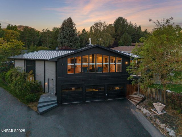 2535 W Lake Ridge Shores, Reno, NV 89519