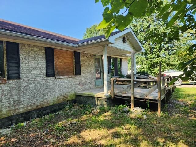 76 BOX BEAR TRA, Beattyville, KY 41311