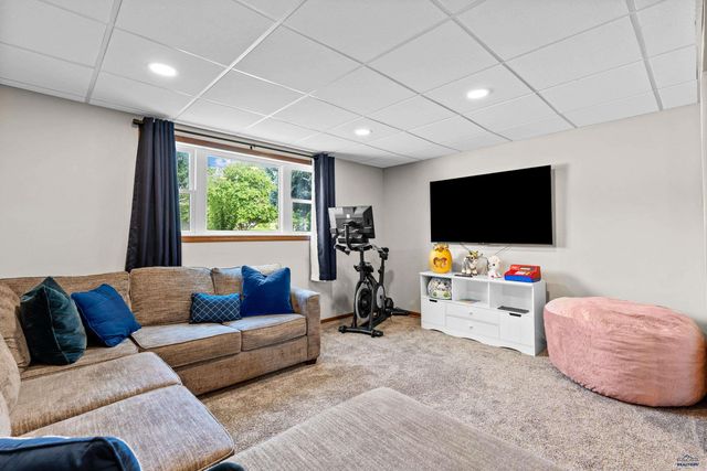 3226 HALL, Rapid City, SD 57702