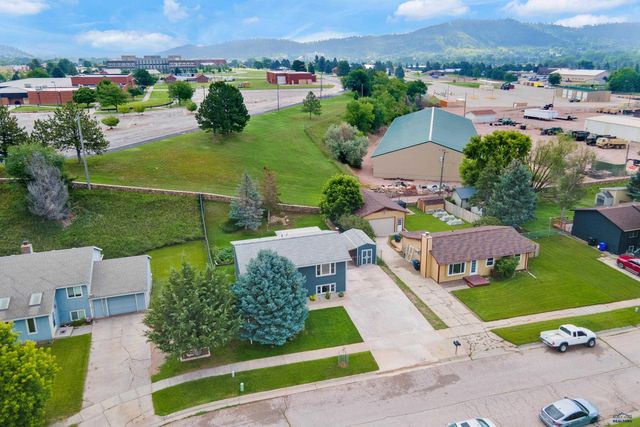 3226 HALL, Rapid City, SD 57702
