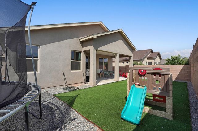 4481 Bald Eagle Loop NE, Rio Rancho, NM 87144