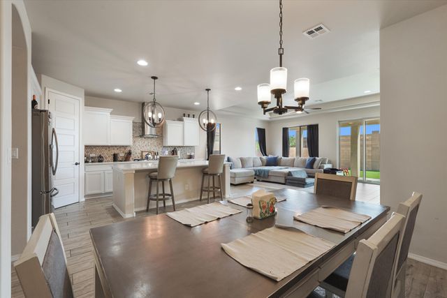 4481 Bald Eagle Loop NE, Rio Rancho, NM 87144