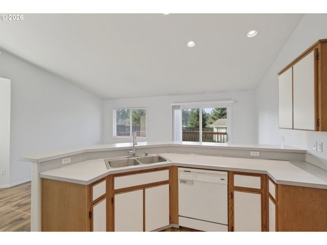 3903 Ne 35TH Cir, Vancouver, WA 98661