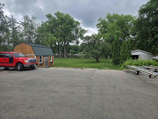 412 E Sherman Avenue, Fort Atkinson, WI 53538