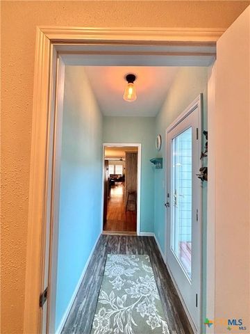 193 Coastal Oaks Loop, Port O'connor, TX 77982