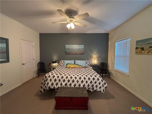 193 Coastal Oaks Loop, Port O'connor, TX 77982