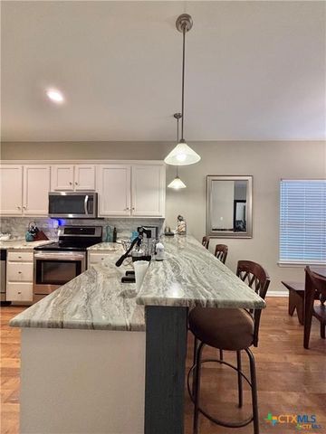 193 Coastal Oaks Loop, Port O'connor, TX 77982