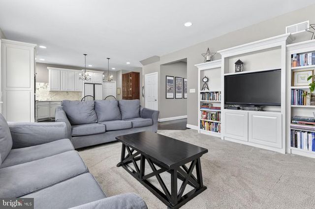 649 DORSET ST, Lititz, PA 17543