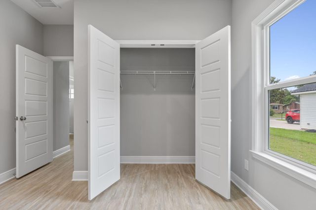 4 Coweta Road, Cantonment, FL 32533