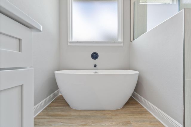 4 Coweta Road, Cantonment, FL 32533