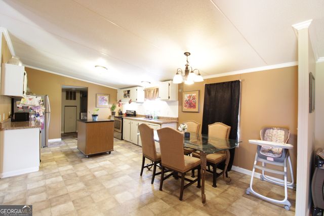 435 Cody Road, Nicholls, GA 31554