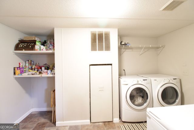 435 Cody Road, Nicholls, GA 31554