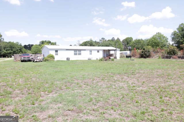435 Cody Road, Nicholls, GA 31554