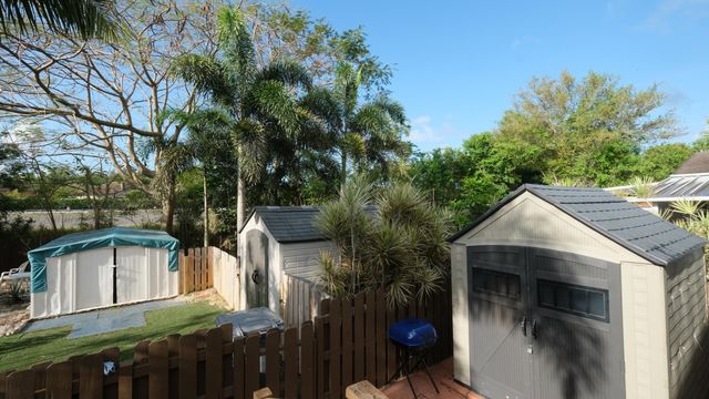 11942 Coral Place, Boca Raton, FL 33428