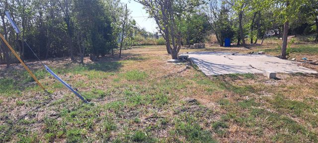 508 E 4th ST, Taylor, TX 76574