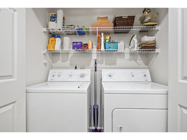 14243 Sw BARROWS Rd, Beaverton, OR 97007
