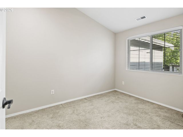 14243 Sw BARROWS Rd, Beaverton, OR 97007