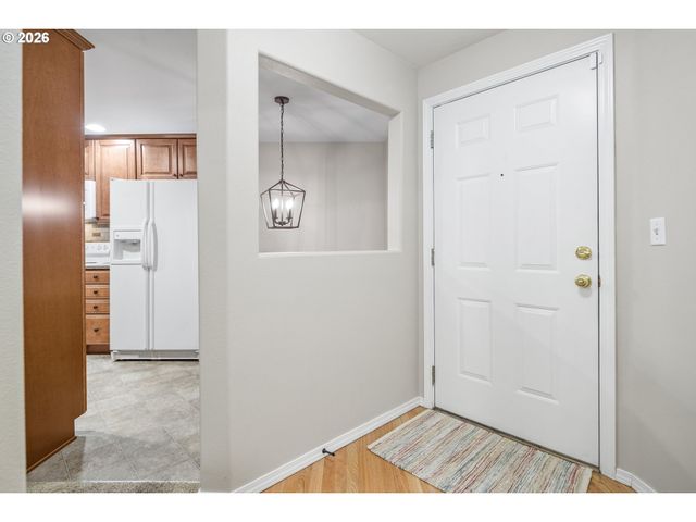 14243 Sw BARROWS Rd, Beaverton, OR 97007