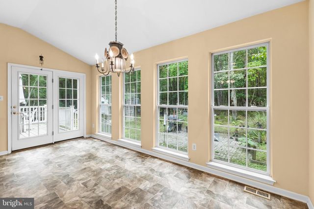 15 HOLLY HILLS LANE, Bridgeton, NJ 08302