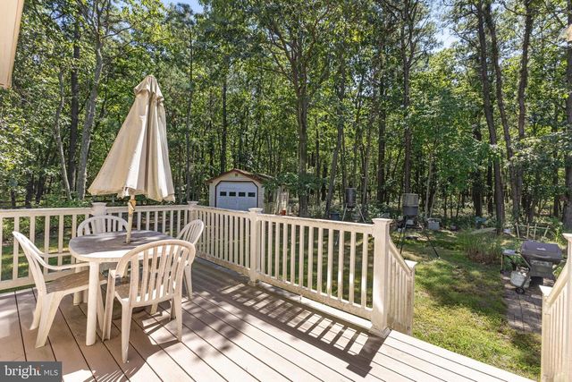 15 HOLLY HILLS LANE, Bridgeton, NJ 08302
