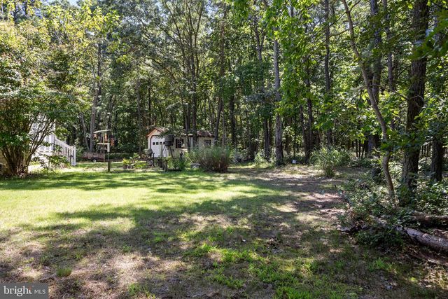 15 HOLLY HILLS LANE, Bridgeton, NJ 08302