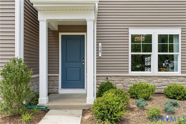 8612 Camerons Ferry Ln, Glen Allen, VA 23060