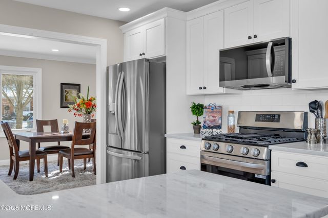 18 Meadowbrook Road, Brick, NJ 08723