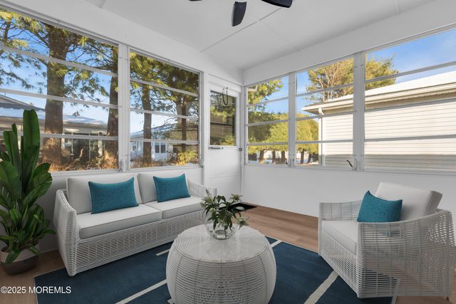 18 Meadowbrook Road, Brick, NJ 08723