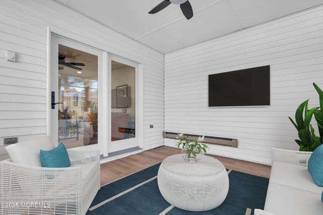 18 Meadowbrook Road, Brick, NJ 08723