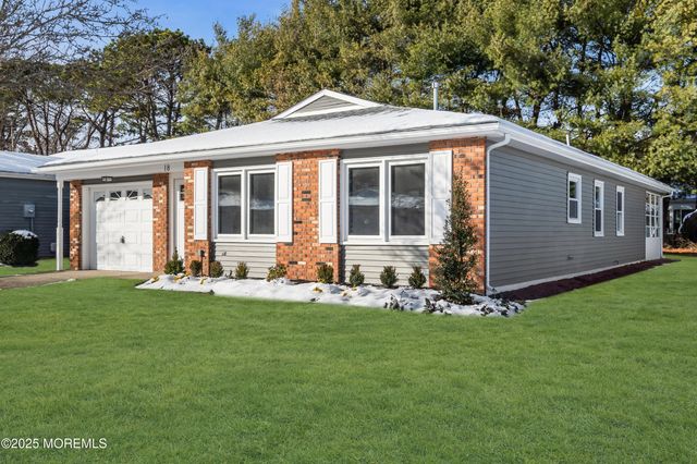 18 Meadowbrook Road, Brick, NJ 08723