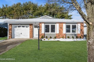 18 Meadowbrook Road, Brick, NJ 08723