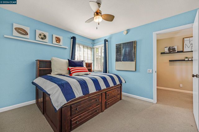 60 Rainbow Cir, Danville, CA 94506