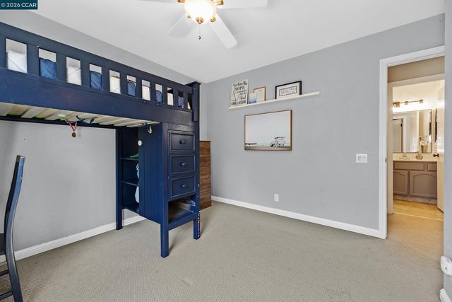 60 Rainbow Cir, Danville, CA 94506