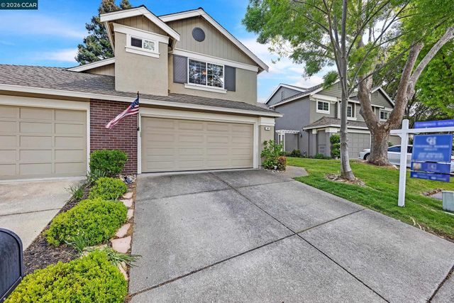 60 Rainbow Cir, Danville, CA 94506