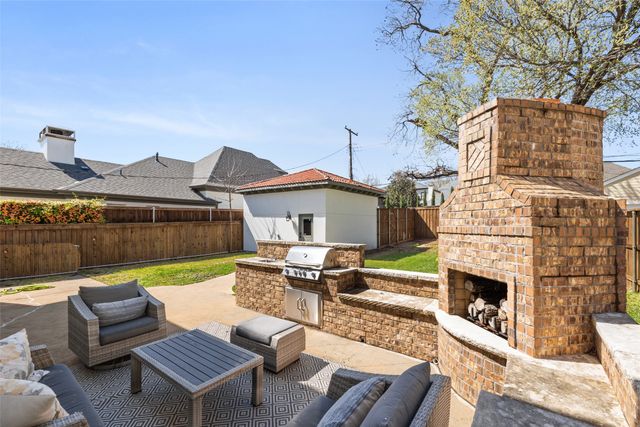 1716 Ashland Avenue, Fort Worth, TX 76107