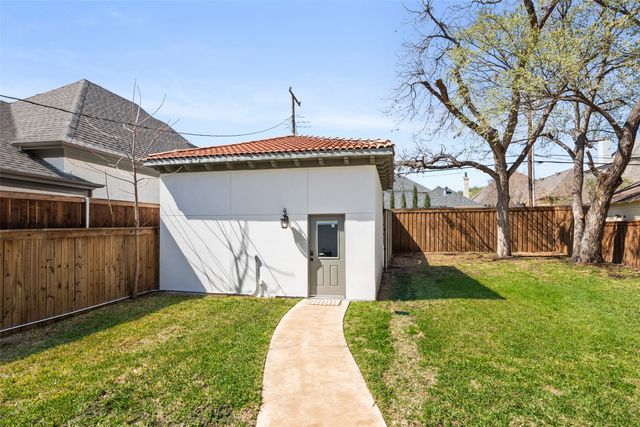 1716 Ashland Avenue, Fort Worth, TX 76107