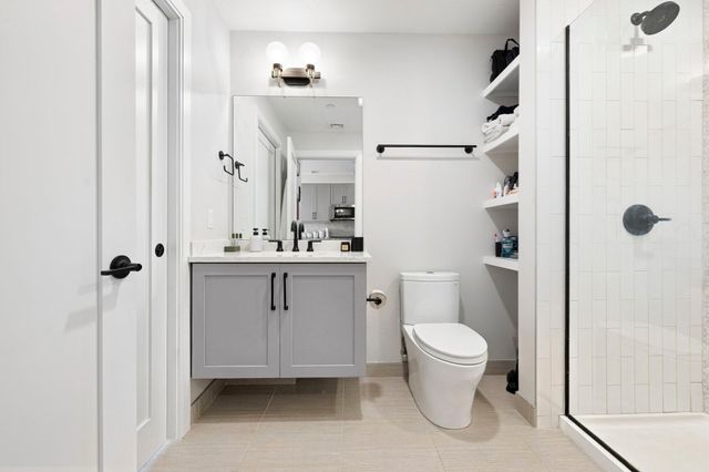 287 Maverick 403, Boston, MA 02128