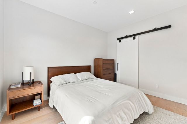 287 Maverick 403, Boston, MA 02128