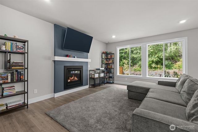 4518 Olympus Loop, Gig Harbor, WA 98332
