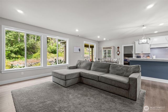 4518 Olympus Loop, Gig Harbor, WA 98332