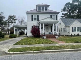 805 Raleigh Street, Elizabeth City, NC 27909