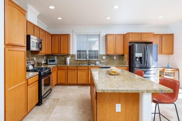 2719 SHELLGATE CIRCLE, Hayward, CA 94545