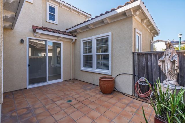2719 SHELLGATE CIRCLE, Hayward, CA 94545