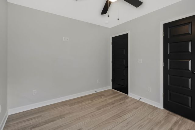 210 S Westland Ave, Gallatin, TN 37066