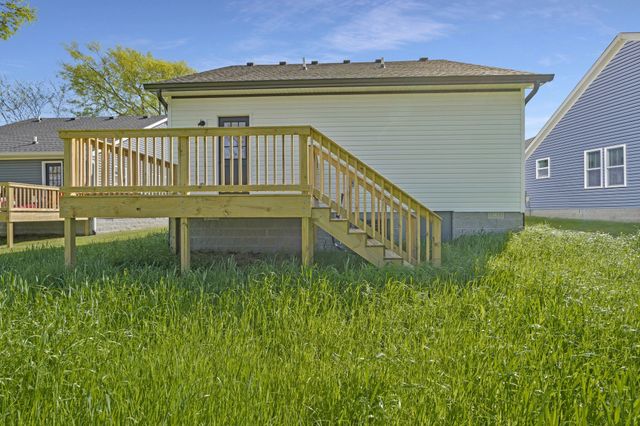 210 S Westland Ave, Gallatin, TN 37066