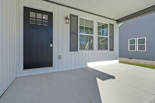 210 S Westland Ave, Gallatin, TN 37066