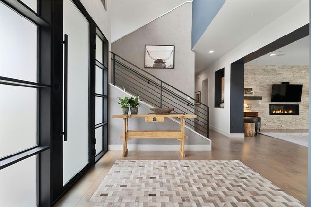 2201 Cypress PT W, Austin, TX 78746