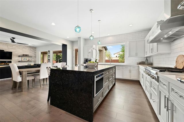 2201 Cypress PT W, Austin, TX 78746