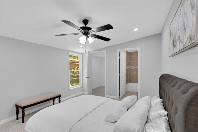 526 Roberts Avenue, Irving, TX 75060